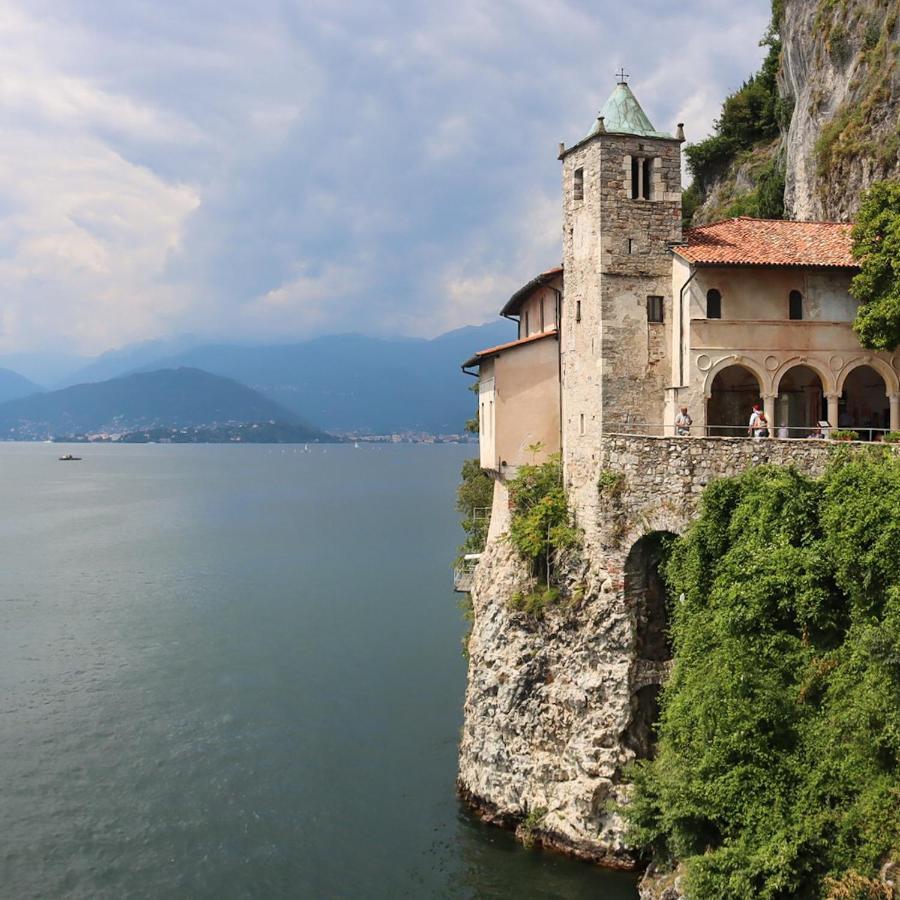 La Dama Del Porto Hotel Laveno-Mombello Buitenkant foto