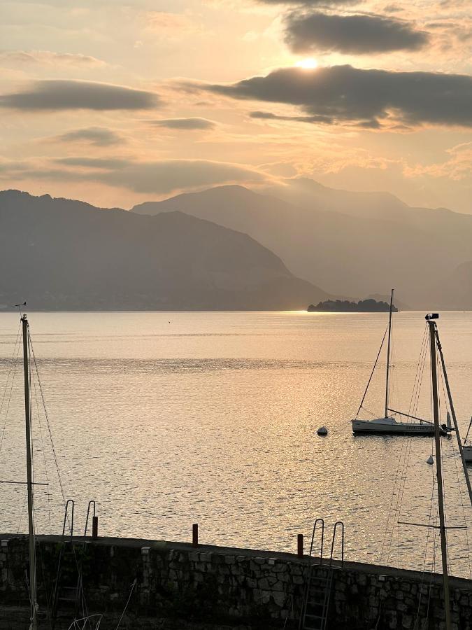 La Dama Del Porto Hotel Laveno-Mombello Buitenkant foto